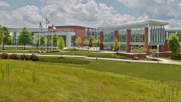 Classes canceled after student 'tested' pepper spray inside Georgia Gwinnett College building